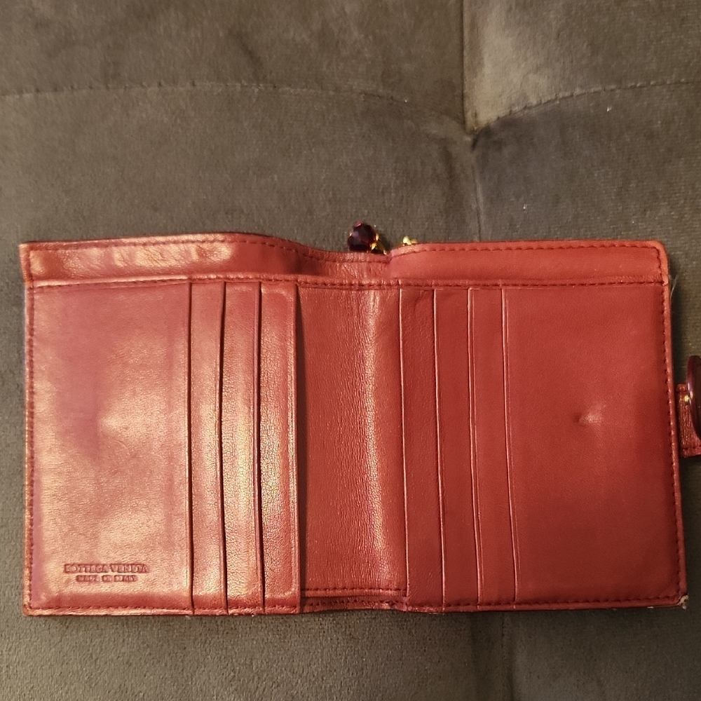 Bottega Veneta Red Woven Leather Wallet - Picture 3 of 9